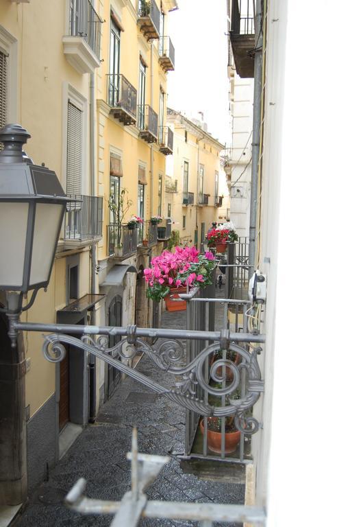 Il Guiscardo B&B Salerno Exterior foto