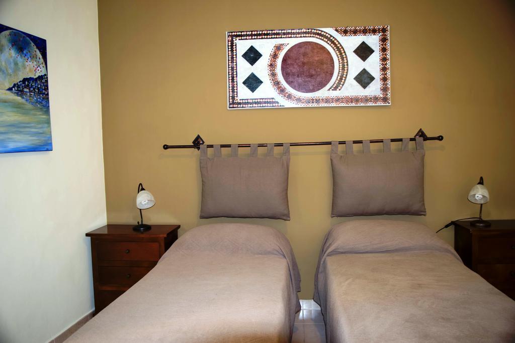 Il Guiscardo B&B Salerno Exterior foto